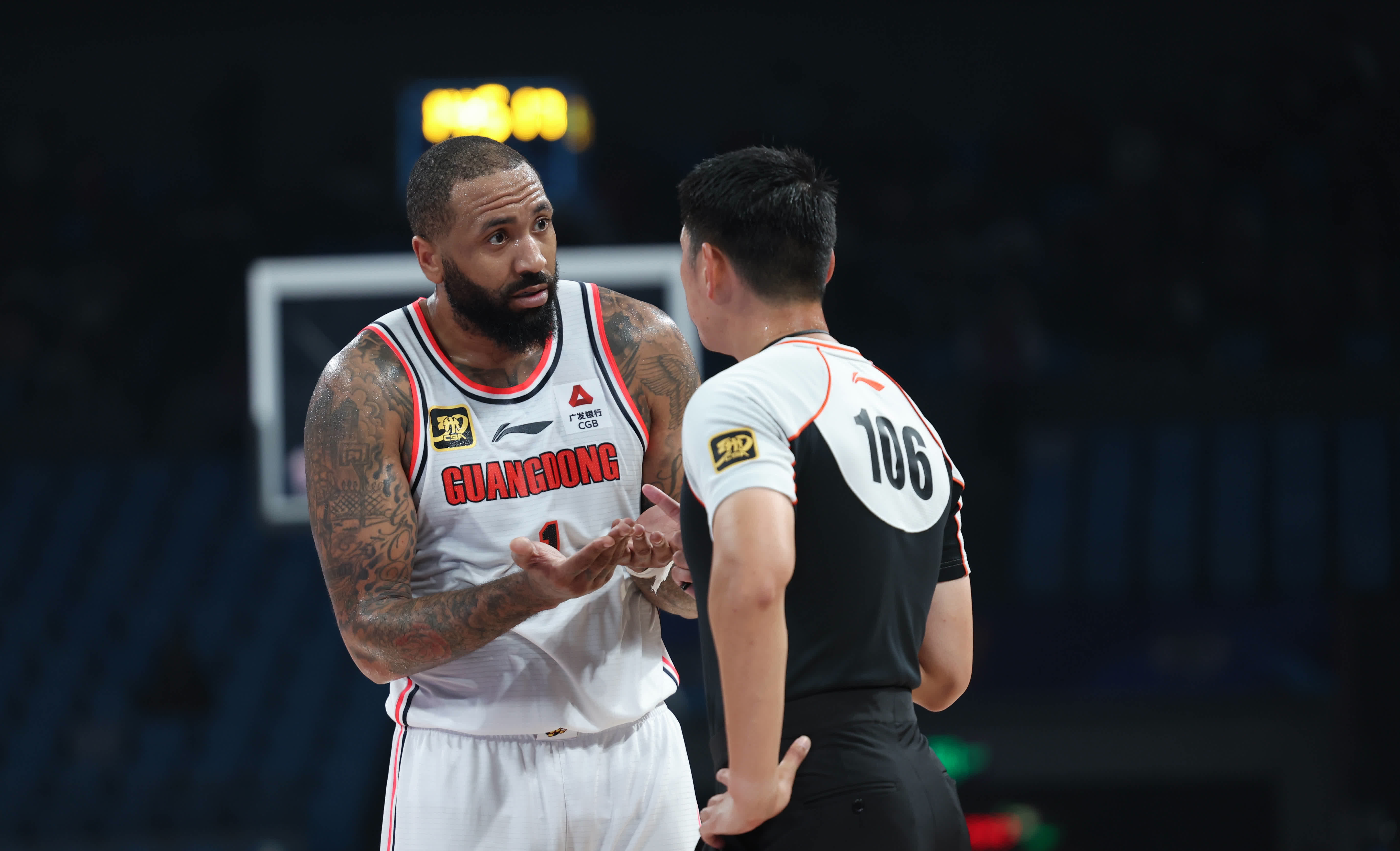 包含人队尴尬连败，篮网队积极备战的词条