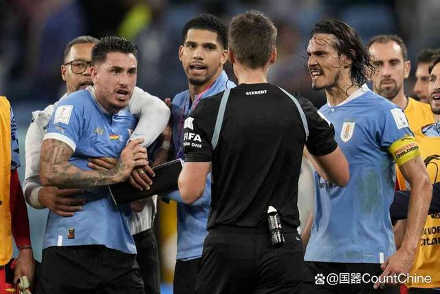 关于VAR判罚再引争议，泰山对阵巴黎圣日耳曼裁判判点引发巨大争议的信息